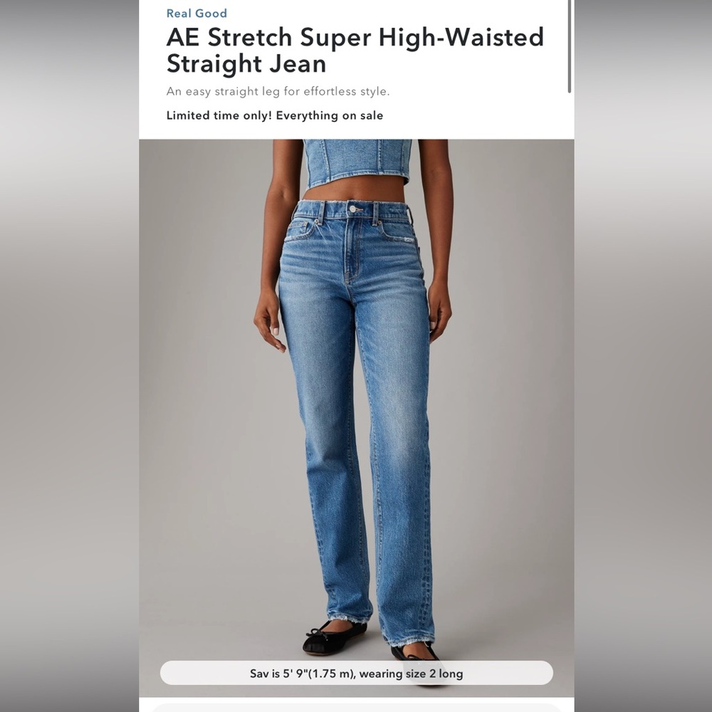 American Eagle Super Highwaisted Straight Jean Size 12 Long